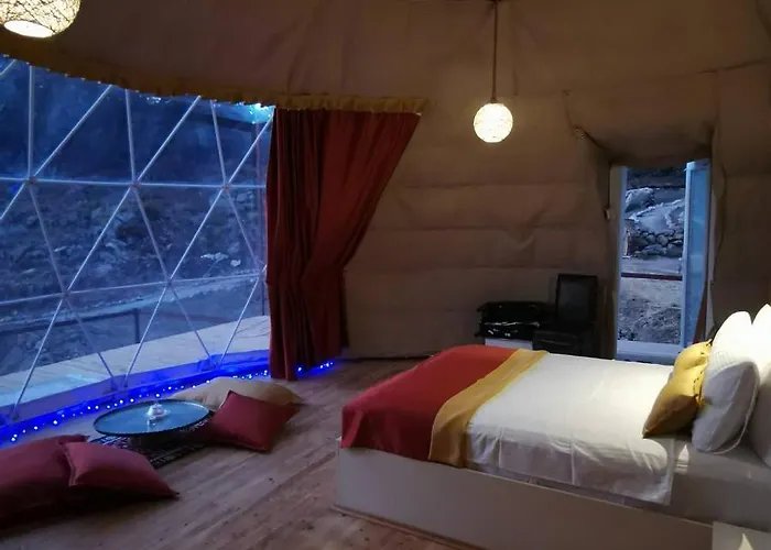 Tuerkdomes Glamping * Alinca