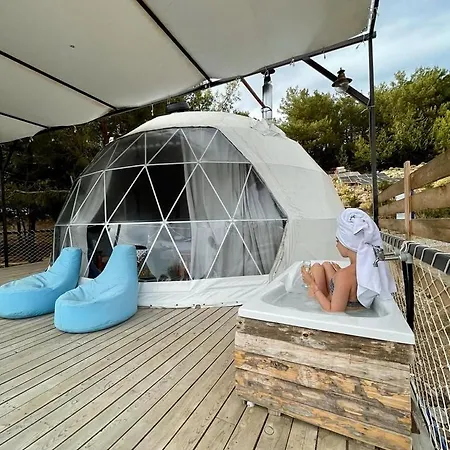 Campingplads Tuerkdomes Glamping *