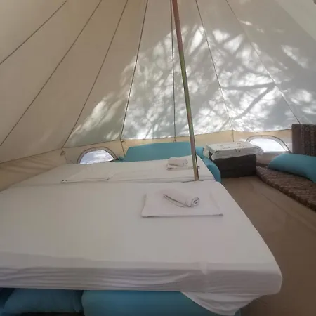 Tuerkdomes Glamping Campsite *